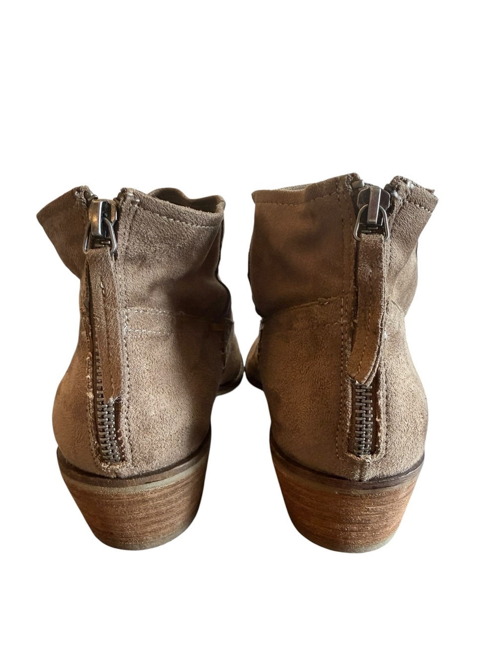 Dolce Vita Vegan Suede Ankle Booties Taupe Brown Stacked Heel Western Shoes Sz 9 - Picture 5 of 8